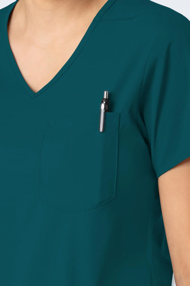 6151 WonderWink Boundless Women's Tuck-In Scrub Top - Image 2