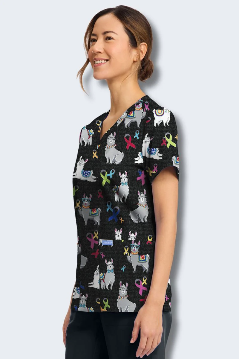 CK856 Cherokee Llama Be Aware V-Neck Print Scrub Top - Image 5
