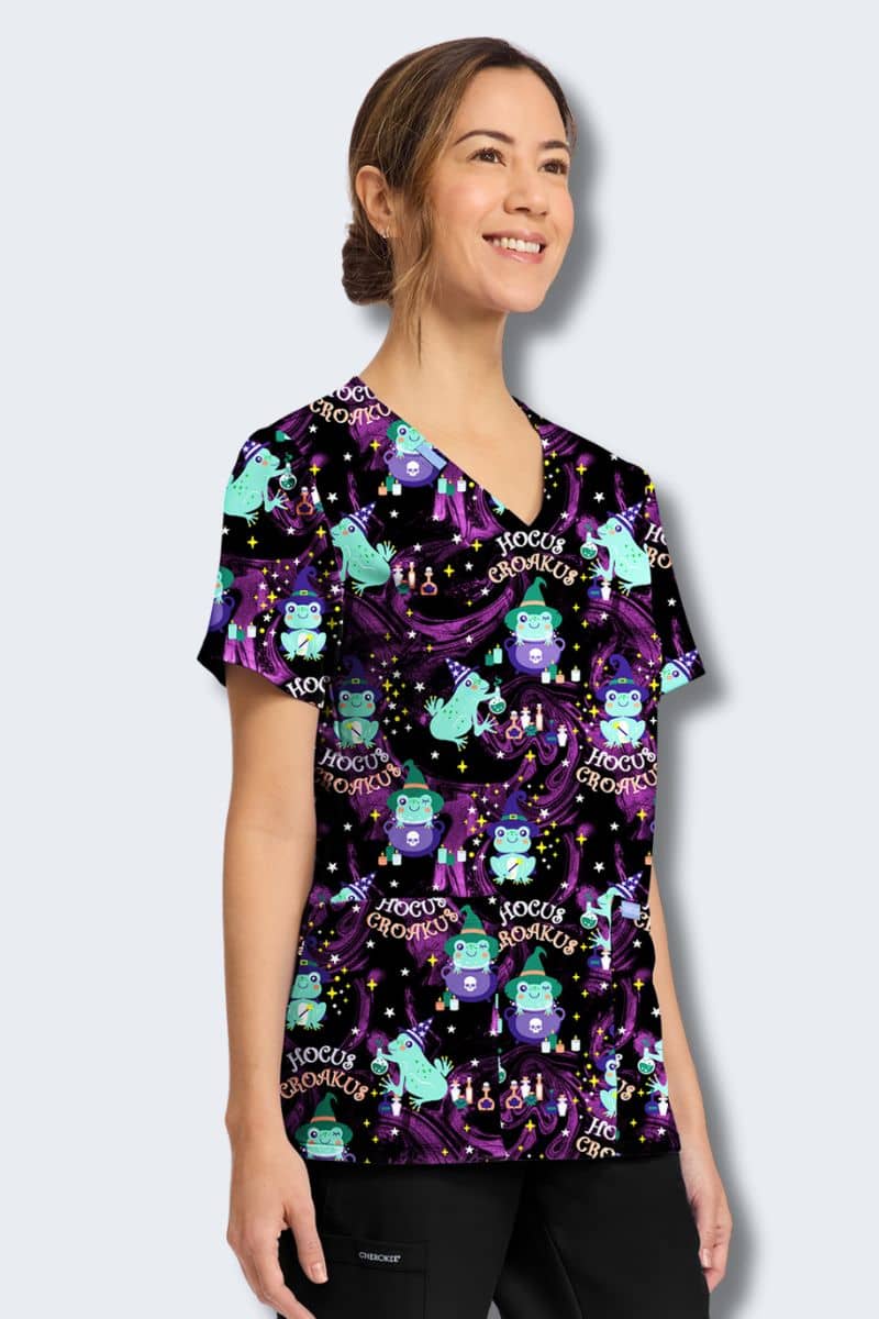 CK856 Cherokee Hocus Croakus Print Scrub Top - Image 5
