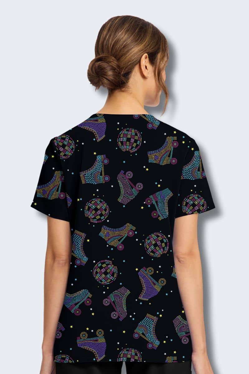 CK856 Cherokee Roller Disco Print Scrub Top - Image 5