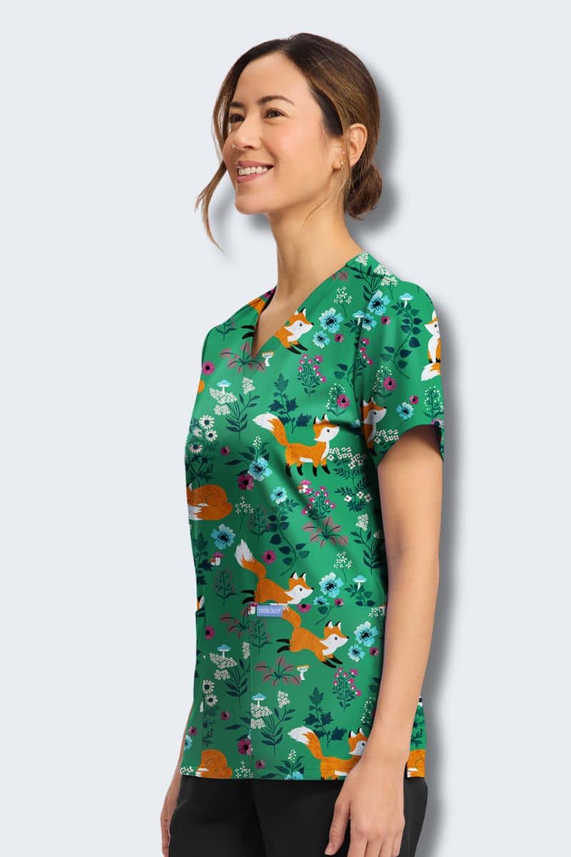 CK856 Cherokee Wild Fox Print Scrub Top - Image 6