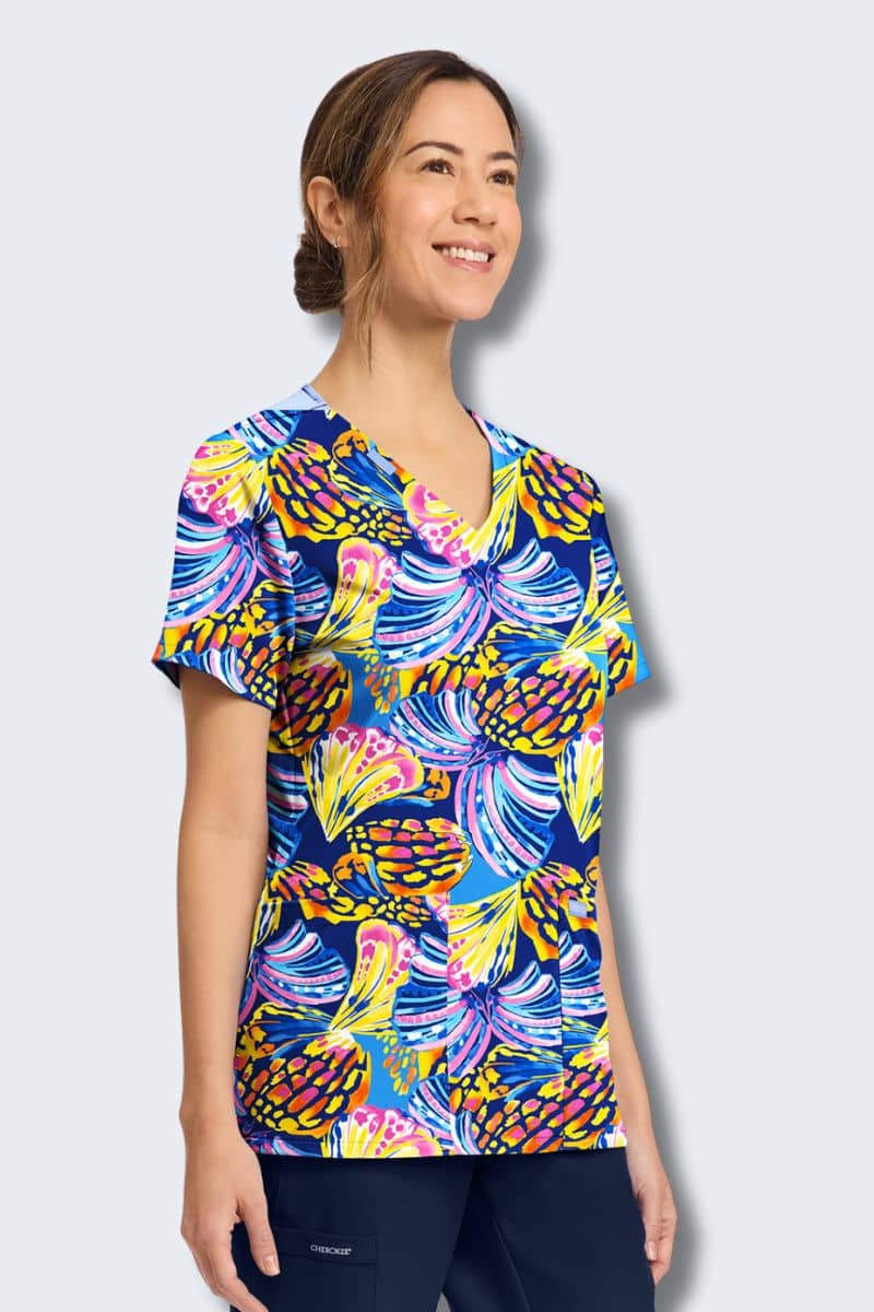 CK856 Cherokee Winging It Print Scrub Top - Image 5