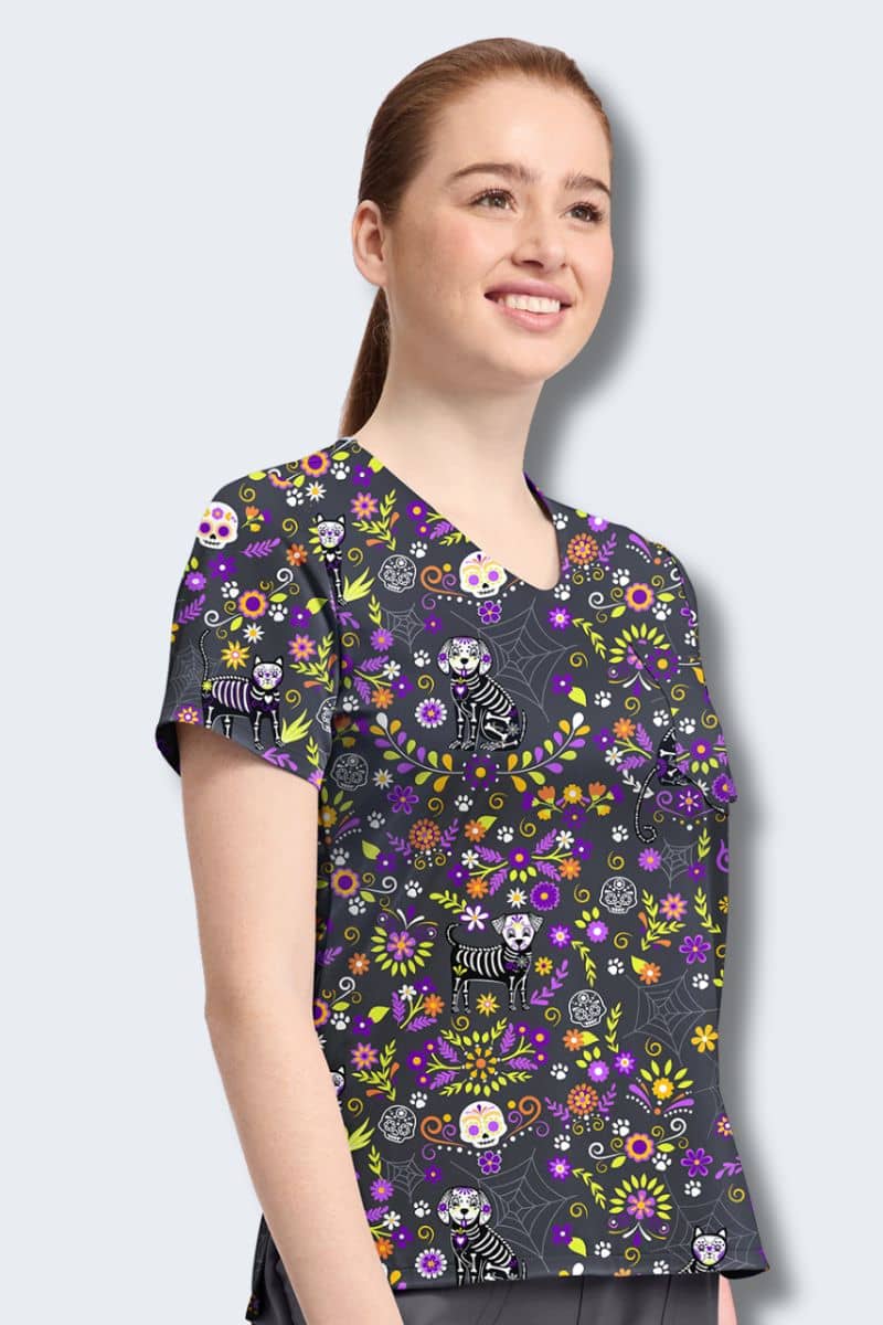 CK857 Cherokee Day of the Pets Print Scrub Top - Image 3